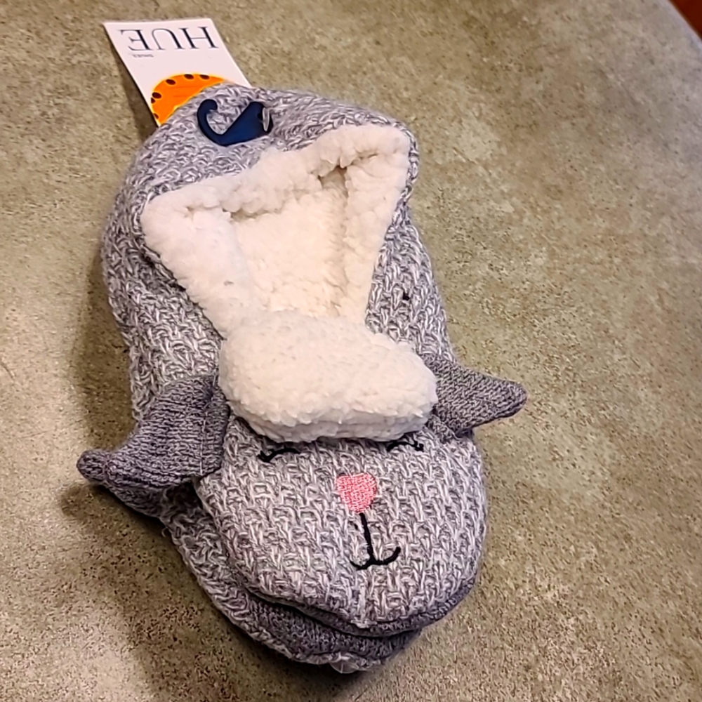 NWT HUE Women's Slippers